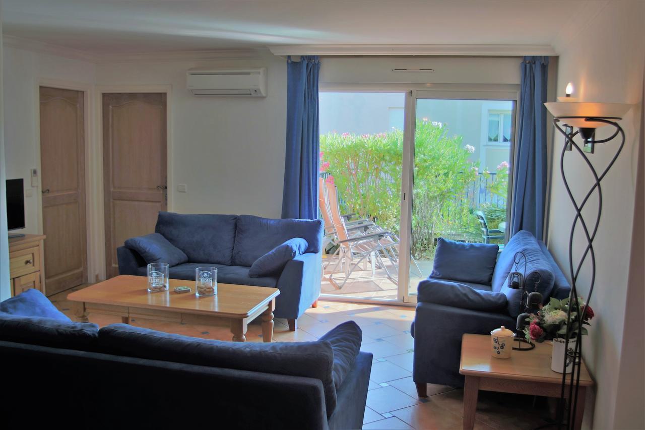 Appartement Les Pins Bleus A8 Sainte-Maxime Exteriör bild