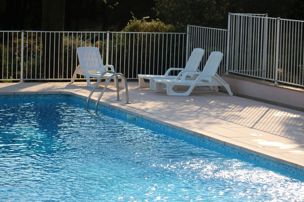 Appartement Les Pins Bleus A8 Sainte-Maxime Exteriör bild